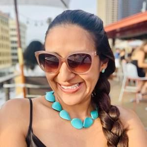 Meet your Posher, Isabel